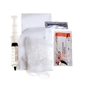 Medline - DYNC1815 - Foley Catheter Insertion Tray with 30 mL Syringe